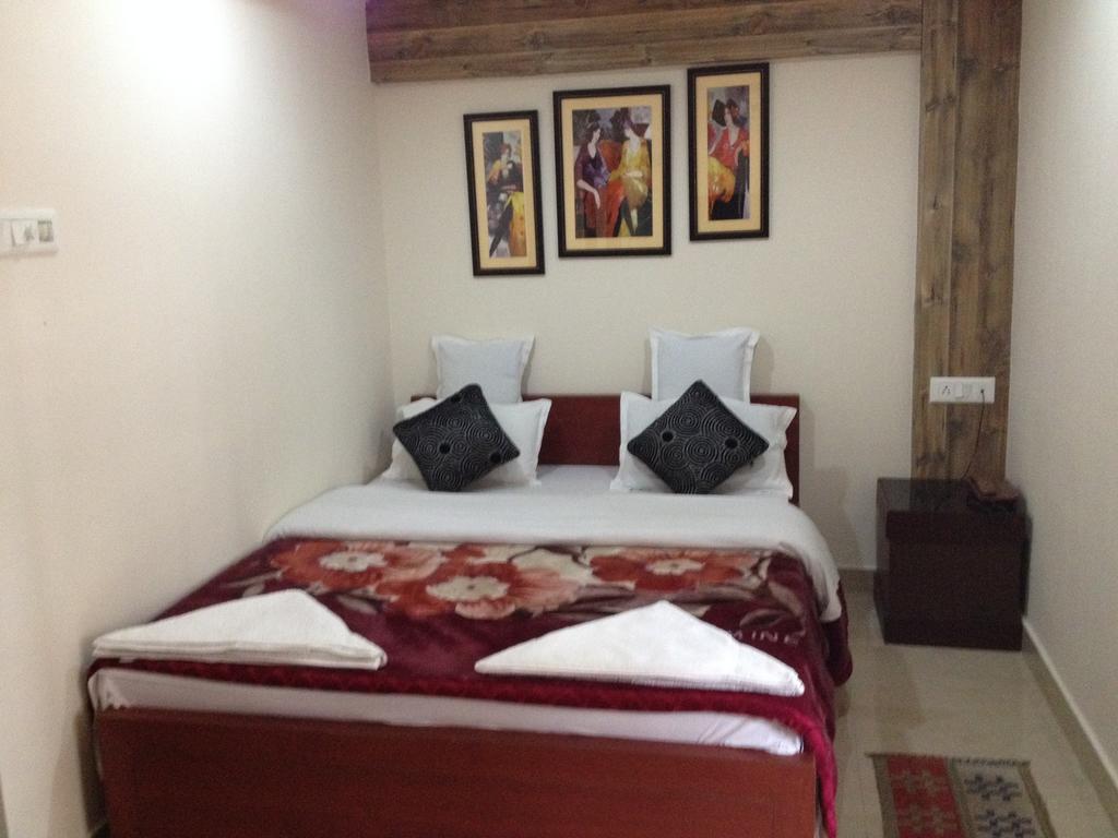 Breeze Hotel Siliguri Camera foto