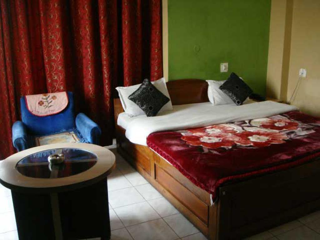 Breeze Hotel Siliguri Camera foto