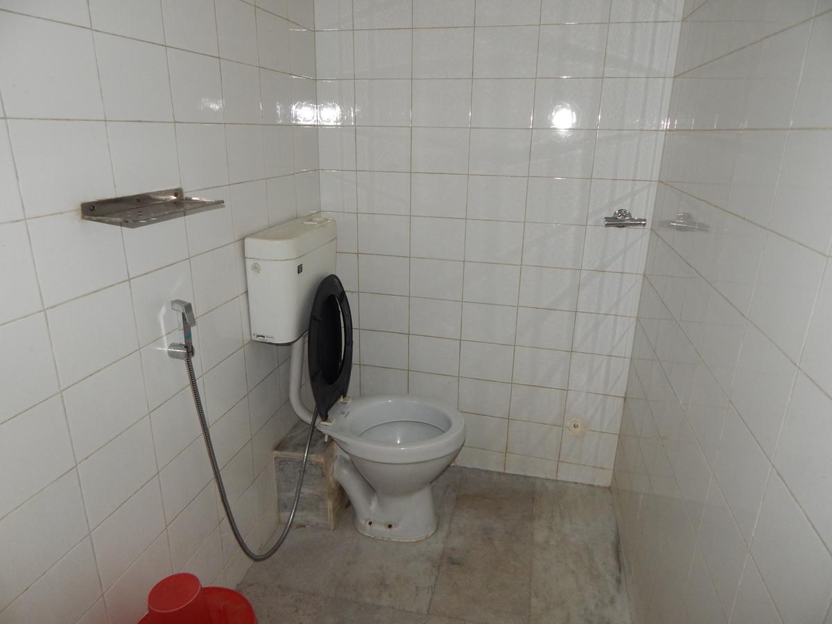 Breeze Hotel Siliguri Esterno foto
